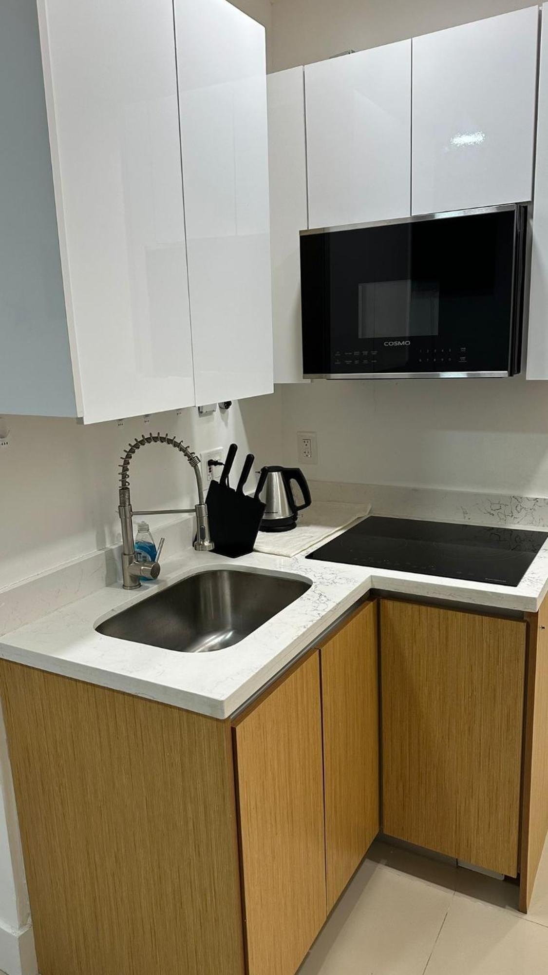 203 Miami Shared Rooms For Men Central Comfortable, Affordable Екстер'єр фото